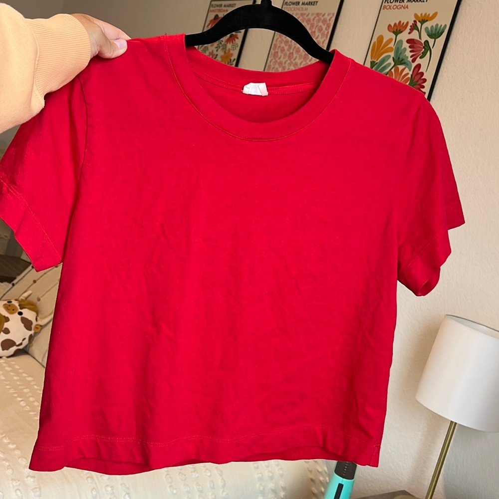 Aritzia Wilfred Free Weekend T-Shirt | Size Medium